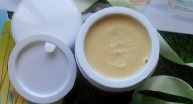 Printing recipes to treat varicose veins on their feet